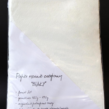 Papier czerpany ręcznie biały/krem A4